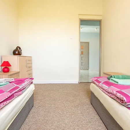 Butterfly Lux By Interhome Anielino